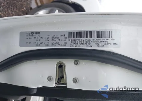 2017 Ram 1500 Big Horn 4X4 5'7 Box из США, поврежденный, VIN 1C6RR7LT5HS853190